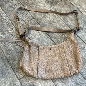 Shoulder bag